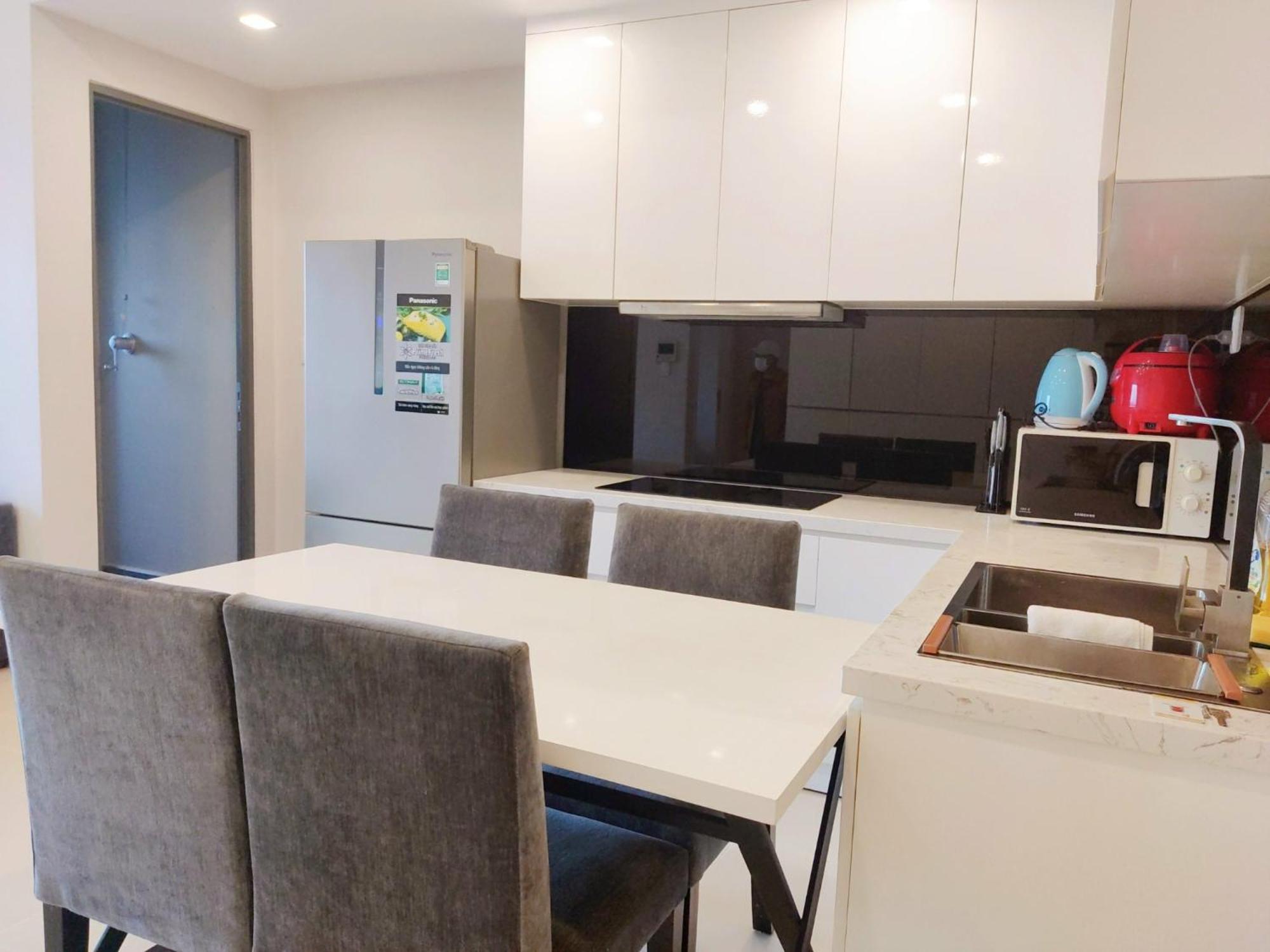 Masteri Thao Dien - Fully Furnished, Swimming Pool, Gym, Shopping Center