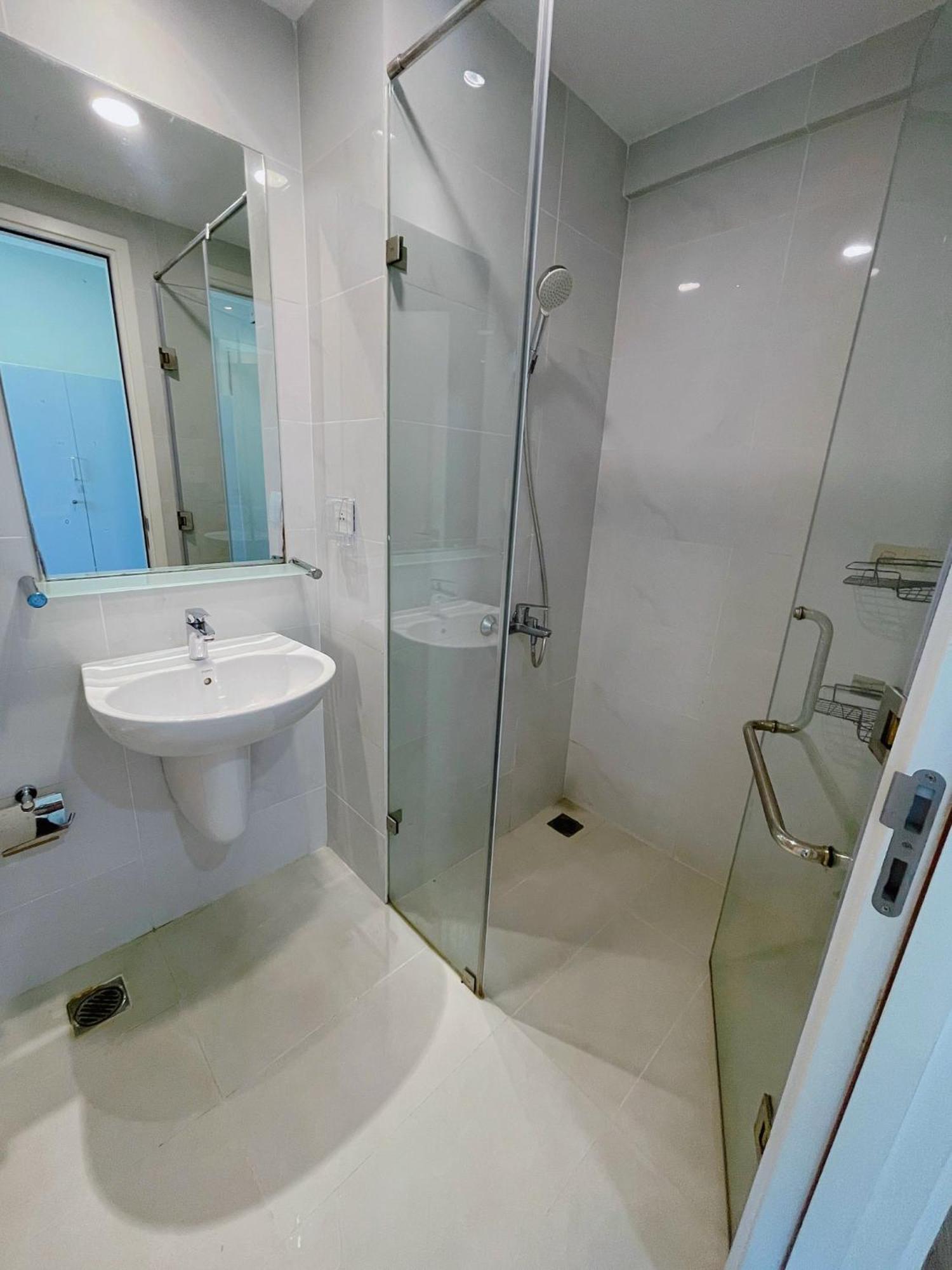 Masteri Thao Dien - Fully Furnished, Swimming Pool, Gym, Shopping Center Căn hộ *